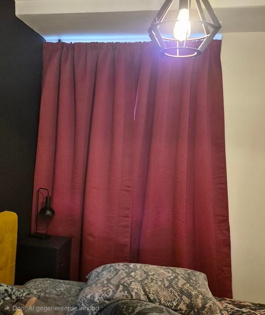2x donker rood kant en klaar gordijn 140x260, Ophalen of Verzenden, Nieuw, Rood, 200 cm of meer