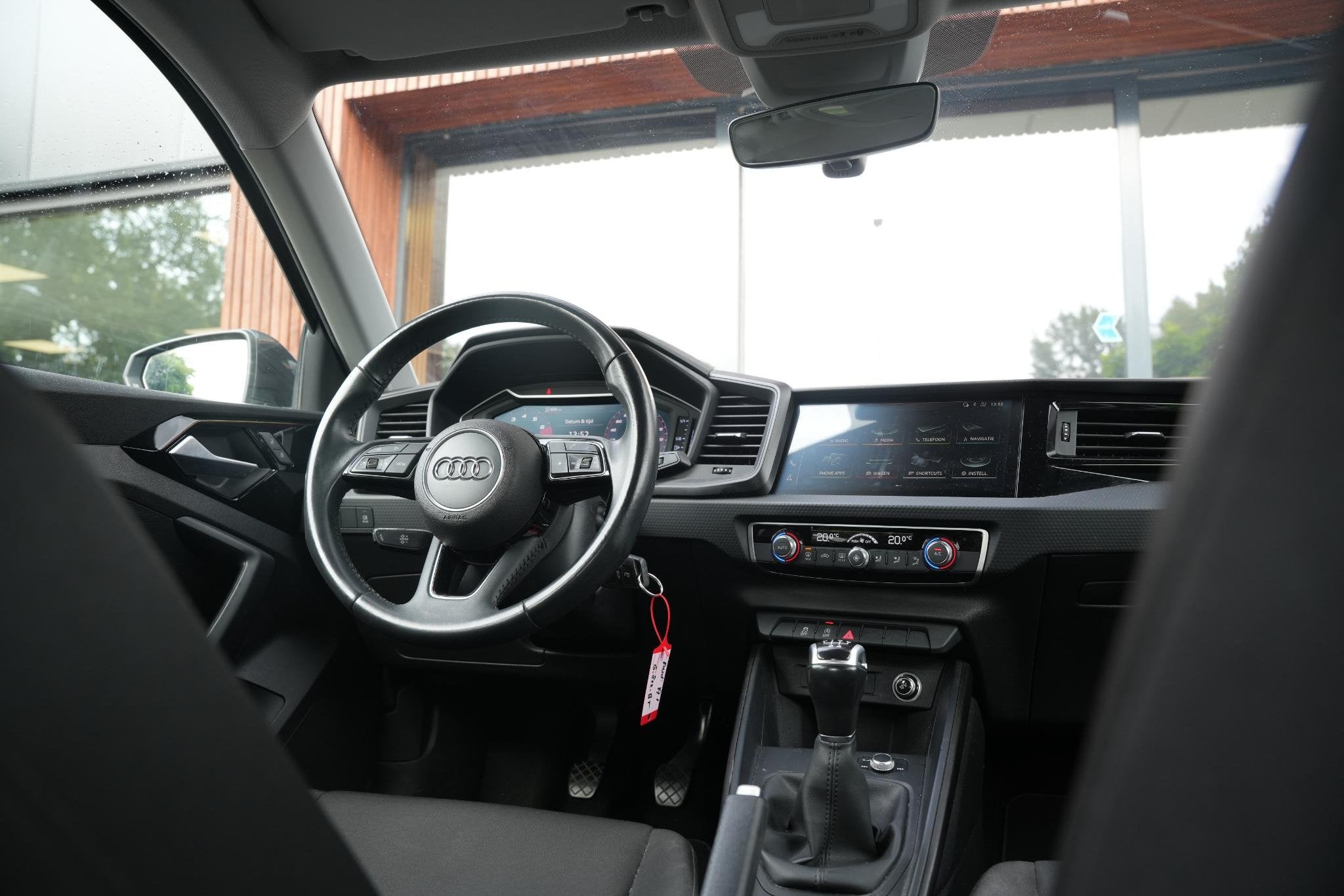 Audi A1 Sportback 25 TFSI Pro Line, Auto's, Voorwielaandrijving, Stof, 95 pk, Origineel Nederlands