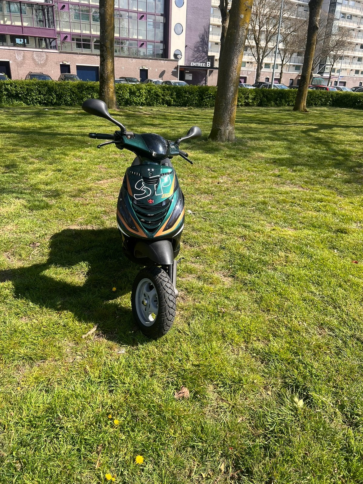Piaggio zip 172cc stage 2, Fietsen en Brommers, Scooters | Piaggio, Ophalen, Zo goed als nieuw, Tweetakt, Zip