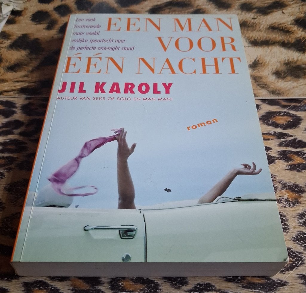 Een man voor een nacht van Jill Karoly, Ophalen of Verzenden, Gelezen