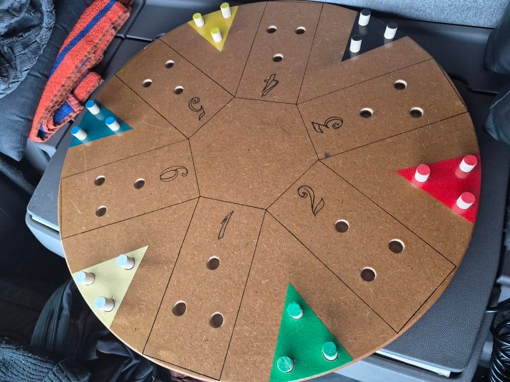 Triple XL bordspel - Groot formaat gezelschapsspel, Hobby en Vrije tijd, Gezelschapsspellen | Bordspellen, Gebruikt, Drie of vier spelers