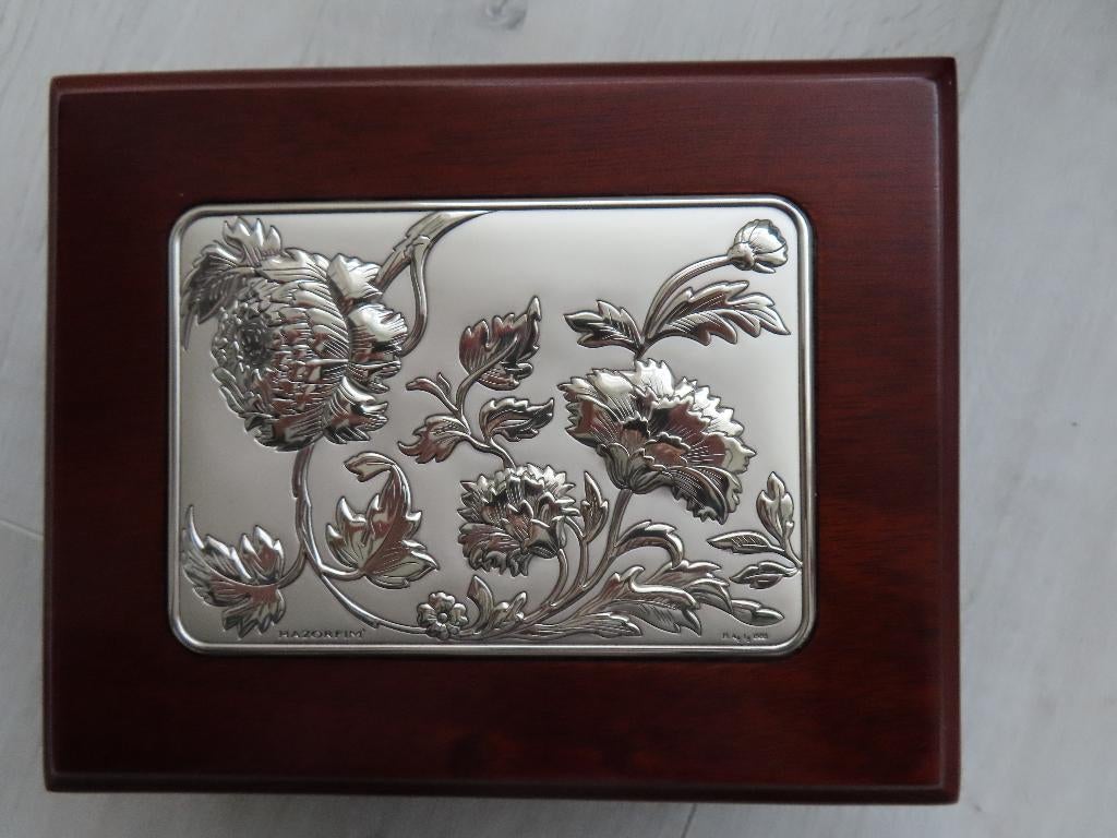 Hazorfim theedoos ingelegd zilverwerk, Antiek en Kunst, Antiek | Goud en Zilver, Ophalen of Verzenden, Zilver