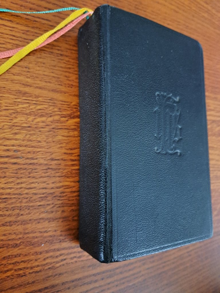Missaal Latijn-Nederlands Het Spectrum – 1638 blz. + Etui, Ophalen of Verzenden, Gelezen, Christendom | Katholiek