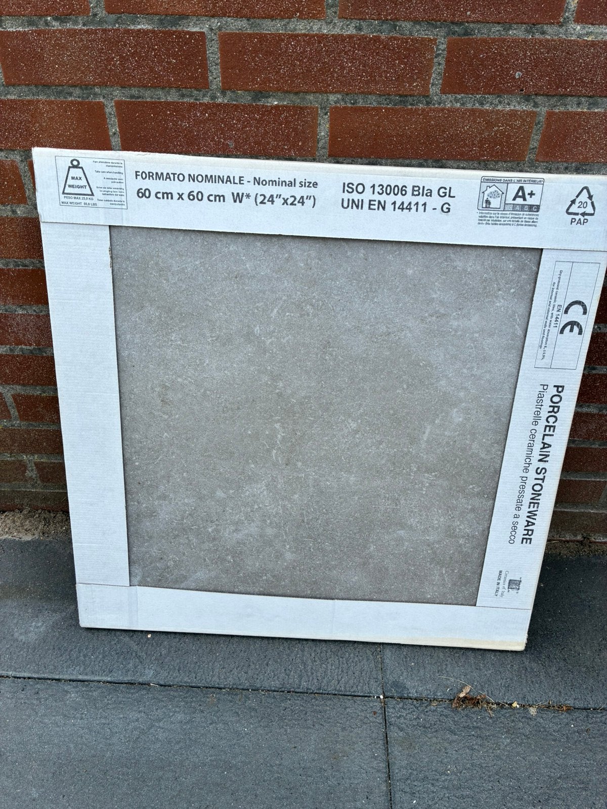 Bijna gratis Badkamer wc vloertegels 60x60 cm, Doe-het-zelf en Verbouw, Tegels, Ophalen, 60 cm of meer, Keramiek, Nieuw