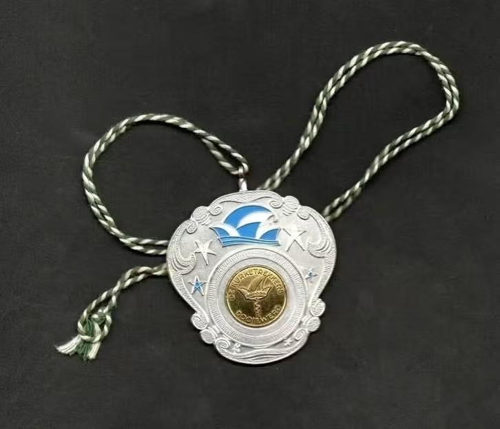Medaille Roosendaal Carnaval De Kurketrekkers 1986 Prins Ton, Ophalen of Verzenden, Zo goed als nieuw