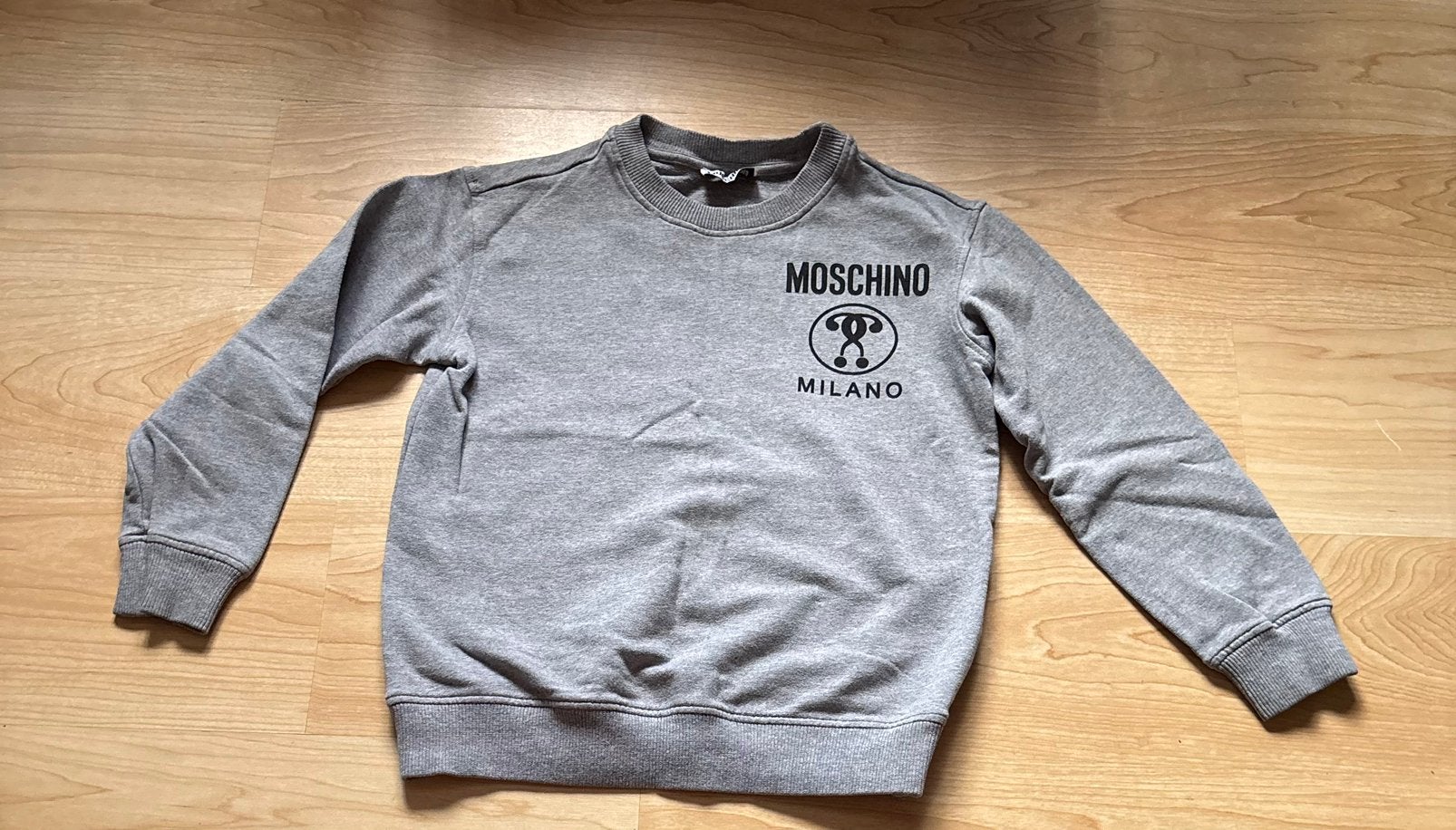 Moschino trui maat 128 orgineel, Mb, Trui of Vest, Ophalen of Verzenden, Mb