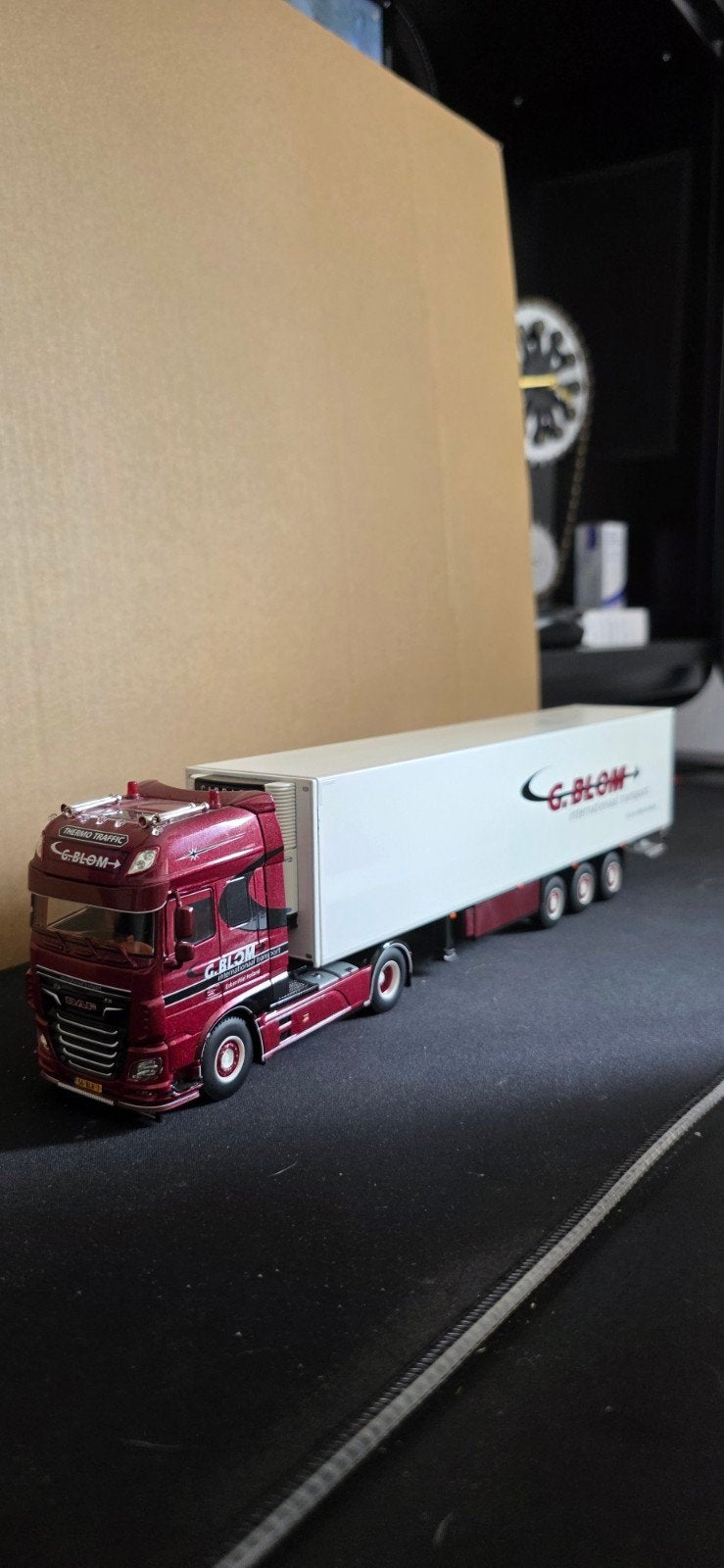 Wsi G.blom Daf XF106 met koeloplegger., Ophalen, Bus of Vrachtwagen, Wsi