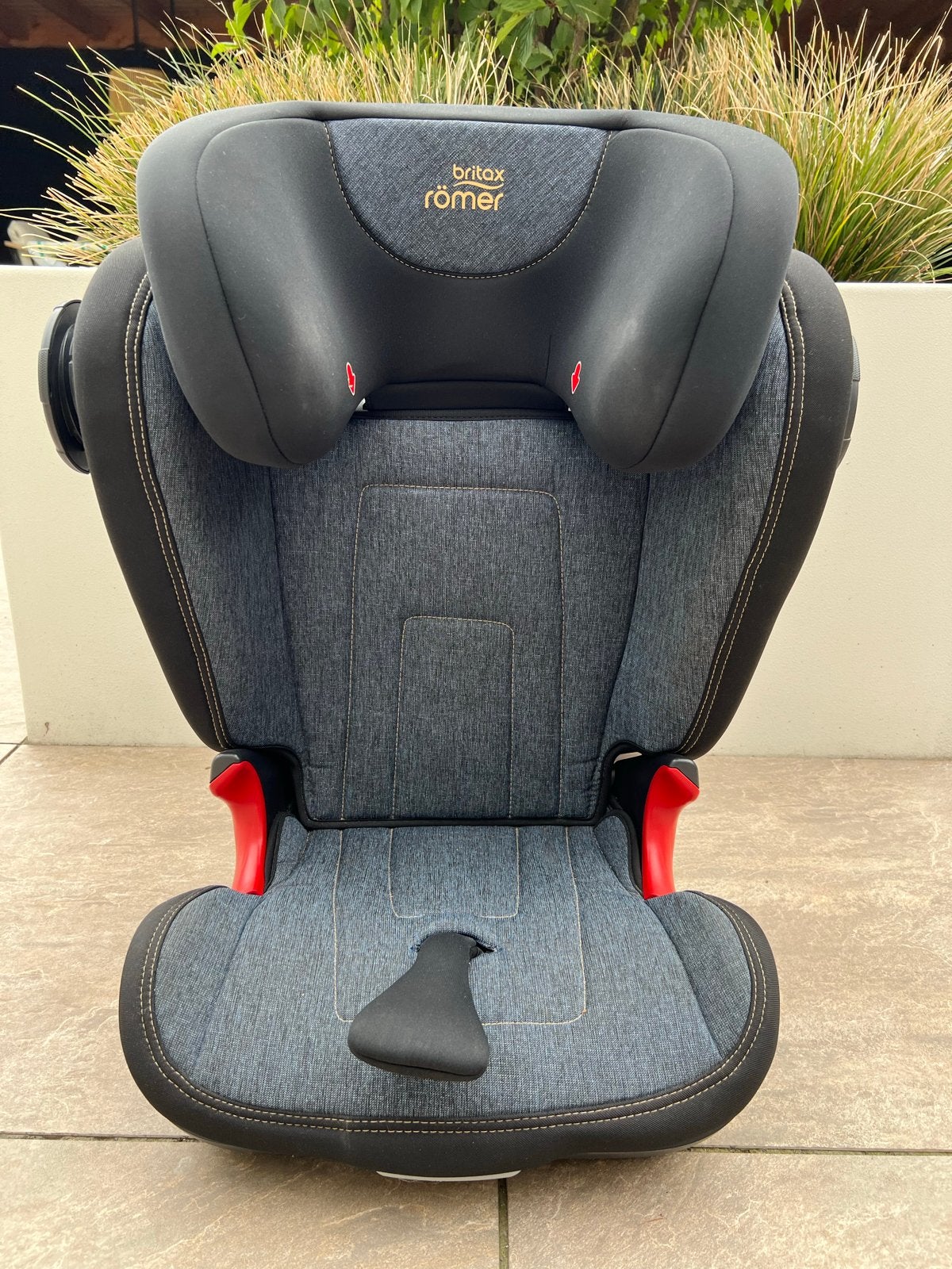 Britax Römer Kidfix 2 autostoel incl. beschermmat, Ophalen, Romer, Autogordel of Isofix, Gebruikt