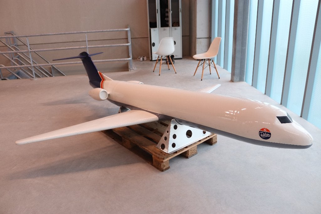 Fokker 100 1:10, 1:72 tot 1:144, Gebruikt, Vliegtuig, Ophalen