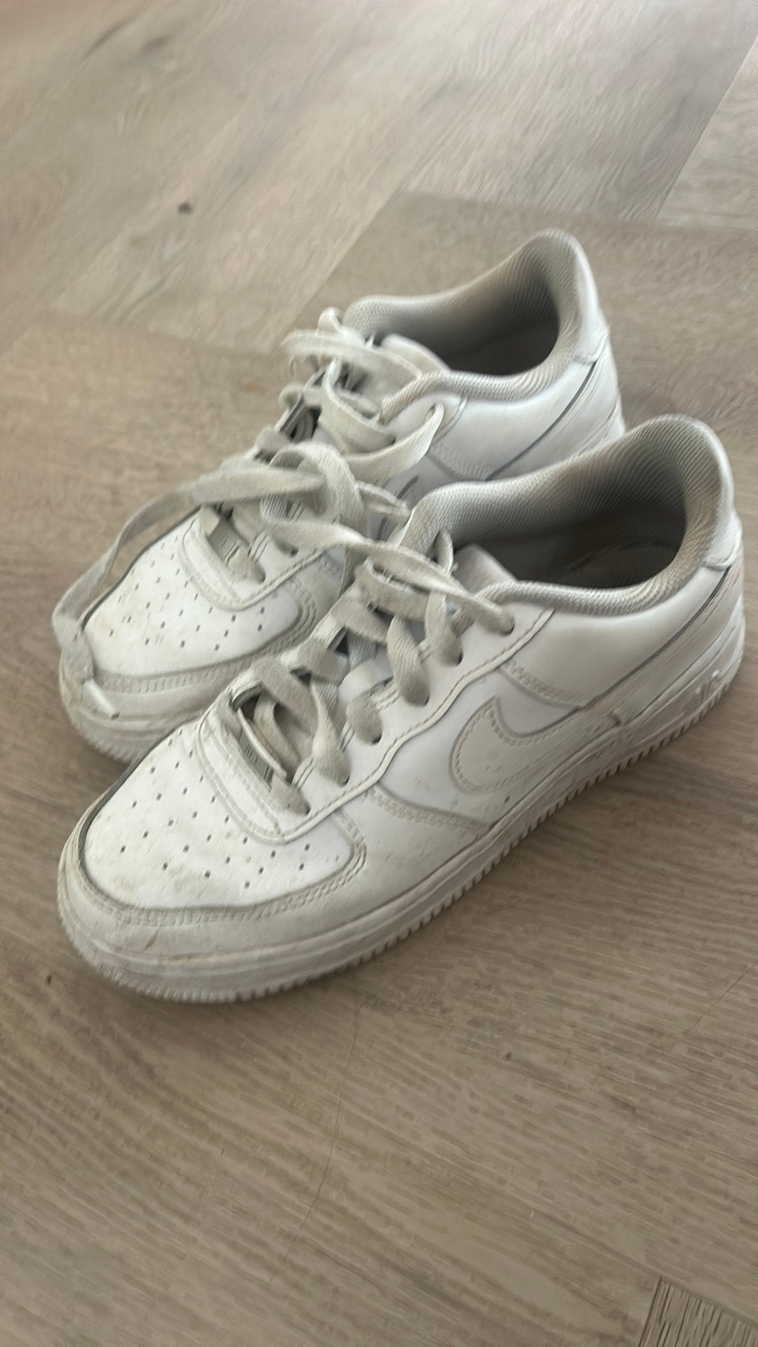 Nike airforce 37,5, Kleding | Dames, Schoenen, Ophalen of Verzenden, Zo goed als nieuw, Wit, Sneakers of Gympen