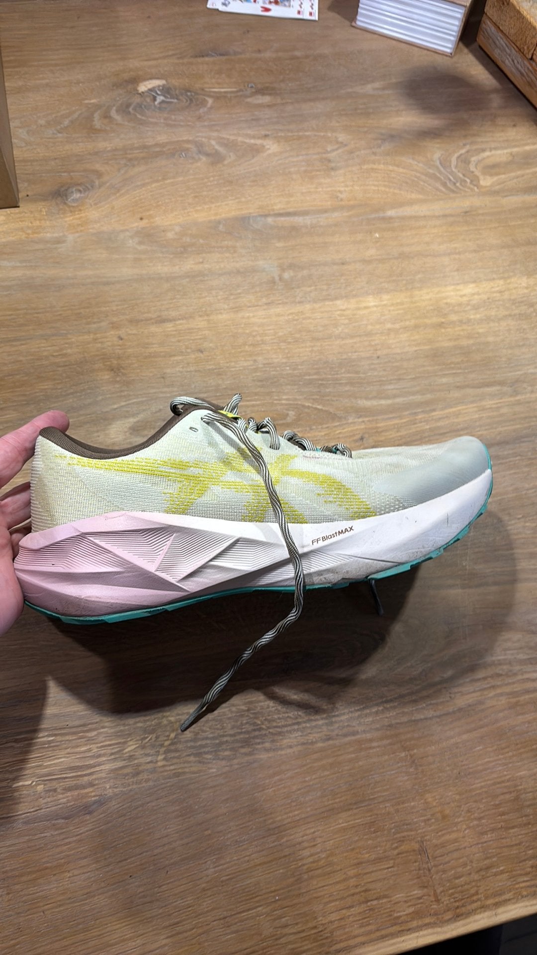 Asics novoblast 5 TR maat 42, Hardloopschoenen, Ophalen of Verzenden, Zo goed als nieuw, Hardlopen