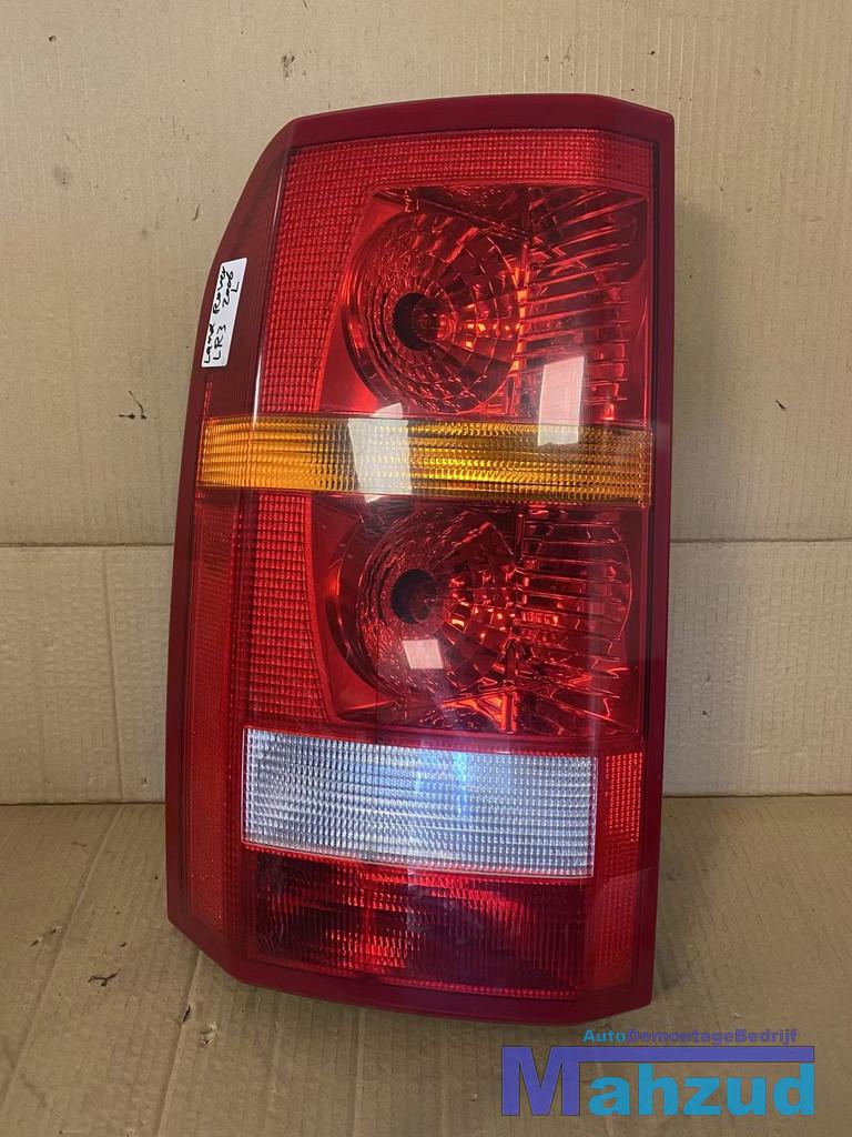 LAND ROVER DISCOVERY 3 / 4 Achterlicht links, Auto-onderdelen, Verlichting, Abbey Road, Whitley 1
CV3 4LF  Coventry, Jaguar Land Rover Limited