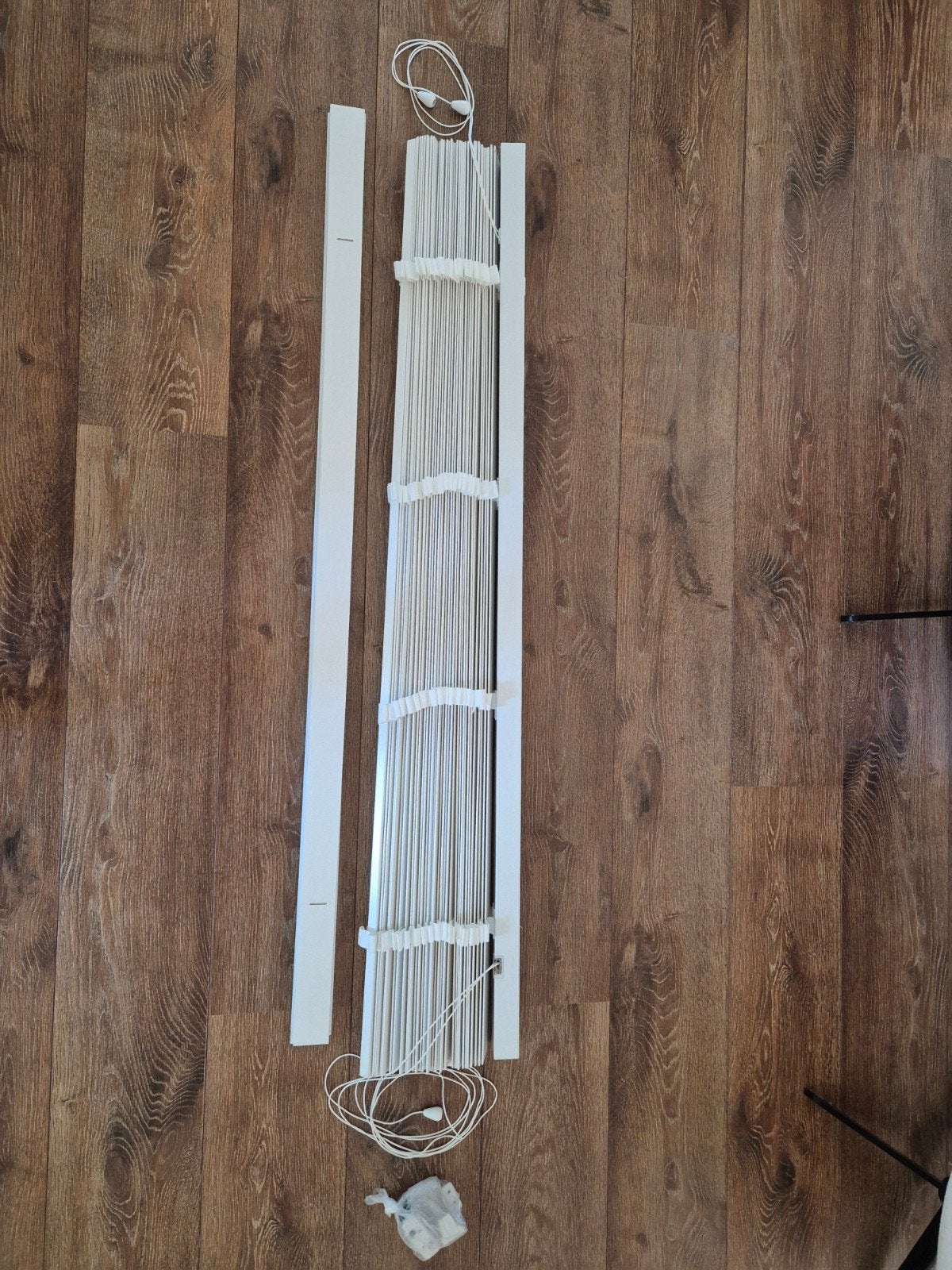 Houten jaloezie wit 50 mm, Ophalen, Zo goed als nieuw, Wit, Jaloezie