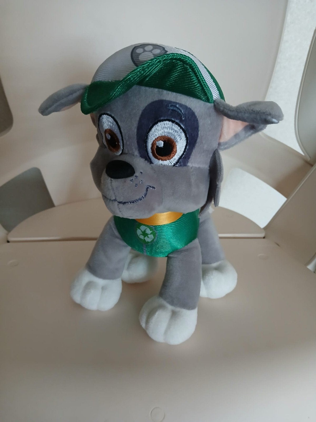 Paw Patrol knuffel Rocky 25 cm., Ophalen of Verzenden, Zo goed als nieuw, Hond, Overige merken