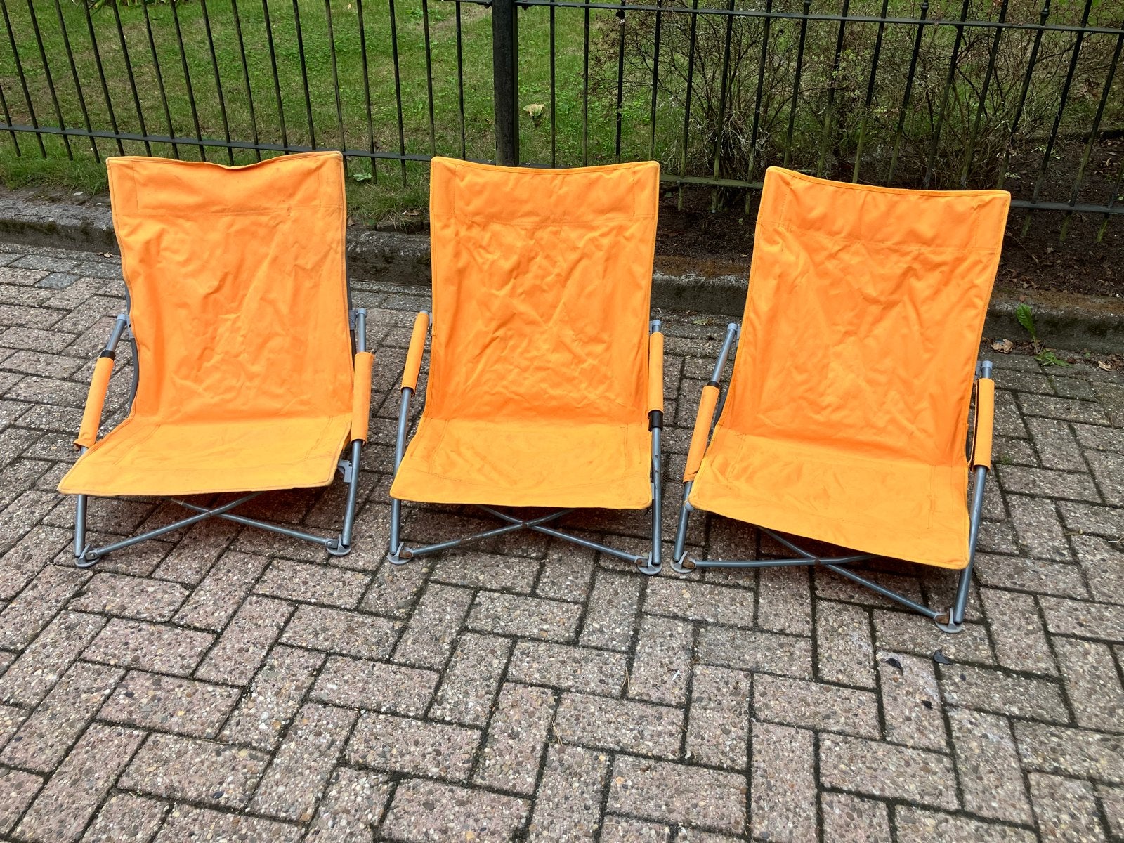 Set van 3 vintage opvouwbare campingstoeltjes - Oranje, Caravans en Kamperen, Ophalen of Verzenden, Gebruikt, Campingstoel