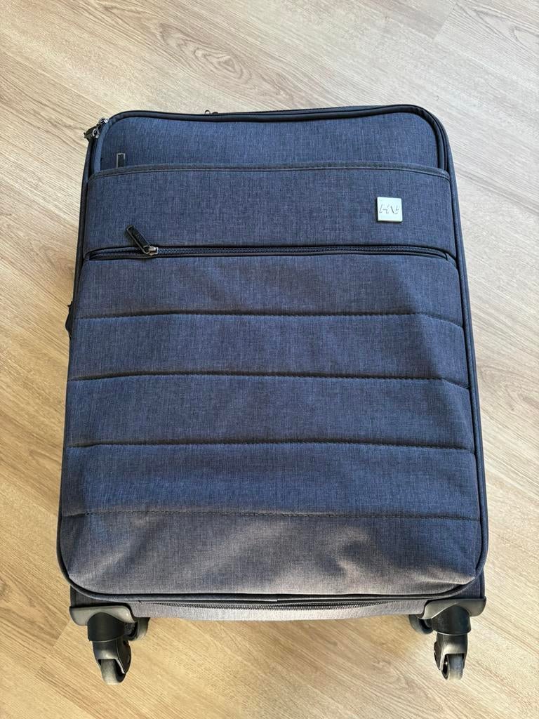 Weinig gebruikte human nature rolkoffer spijker blauw, Sieraden, Tassen en Uiterlijk, Koffers, Ophalen of Verzenden, Zo goed als nieuw