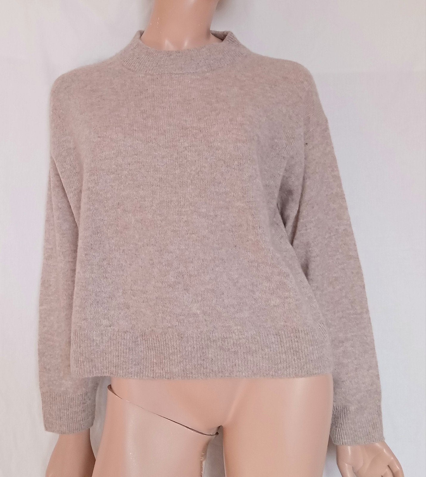 UP FASHION CASHMERE Trui , Maat 40 - 42, Ophalen of Verzenden, Zo goed als nieuw, Maat 42/44 (L), Beige