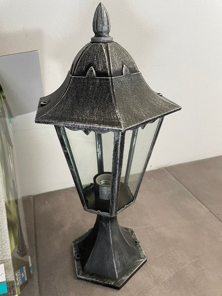BUITENLAMP EGLO NAVEDO **NIEUW** 2 stuks, Ophalen, Staande lamp, Netvoeding, 50 tot 250 watt