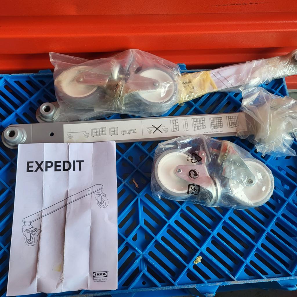 IKEA Expedit / Kallax Zwenkwielen Set (Nieuw), Huis en Inrichting, Kasten | Wandmeubels, Ophalen of Verzenden, Nieuw