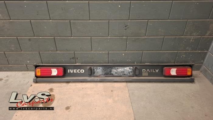 Achterlicht balk links + rechts van een Iveco New Daily, Gebruikt, -, Overige automerken, -