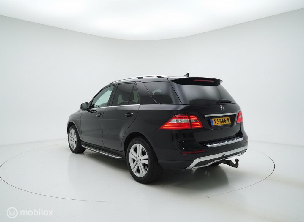 Mercedes M-klasse 250 BlueTEC Luchtvering Xenon Led Leder in, Auto's, Bestelauto's, Automaat, Gebruikt, Zwart, 4 cilinders