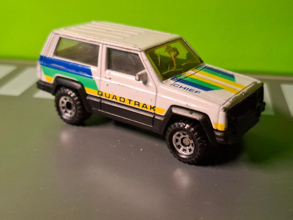 Matchbox 27 - Jeep Cherokee Quadtrak [wit] 1/58, Ophalen of Verzenden, Gebruikt, Auto