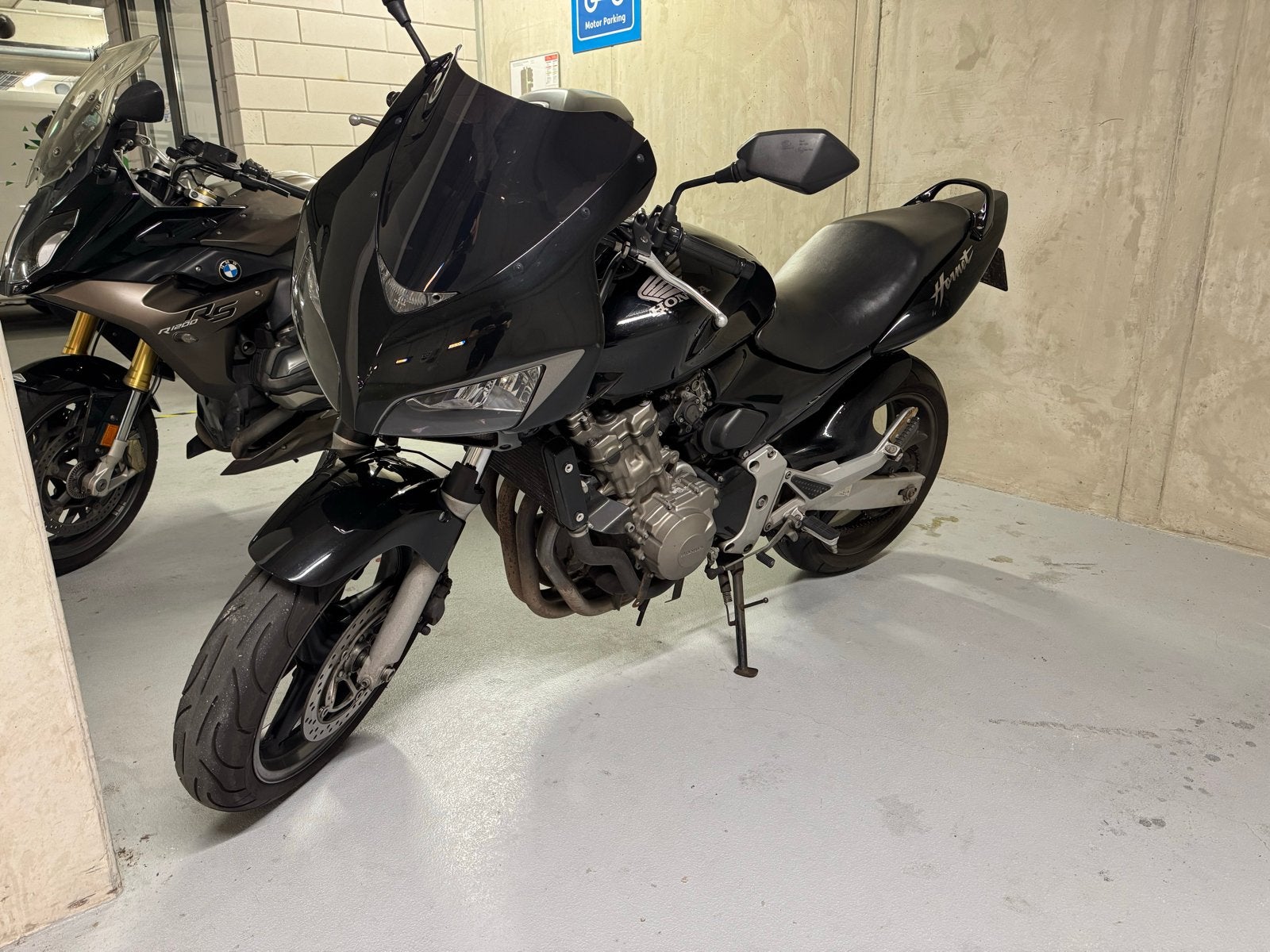 Honda CB600F Hornet - Nette naked bike met lage km-stand, Motoren, 4 cilinders, Gebruikt, Particulier, Meer dan 35 kW