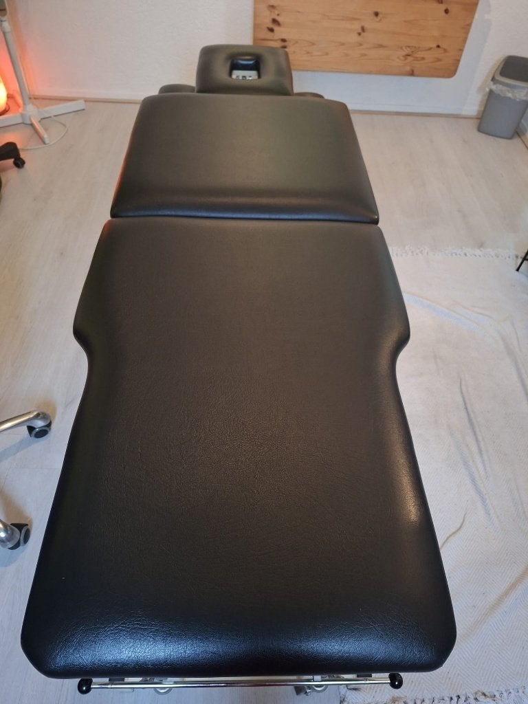 Elektrische behandelstoel / massagetafel – stevig en stabiel, Ophalen, Gebruikt, Massagetafel