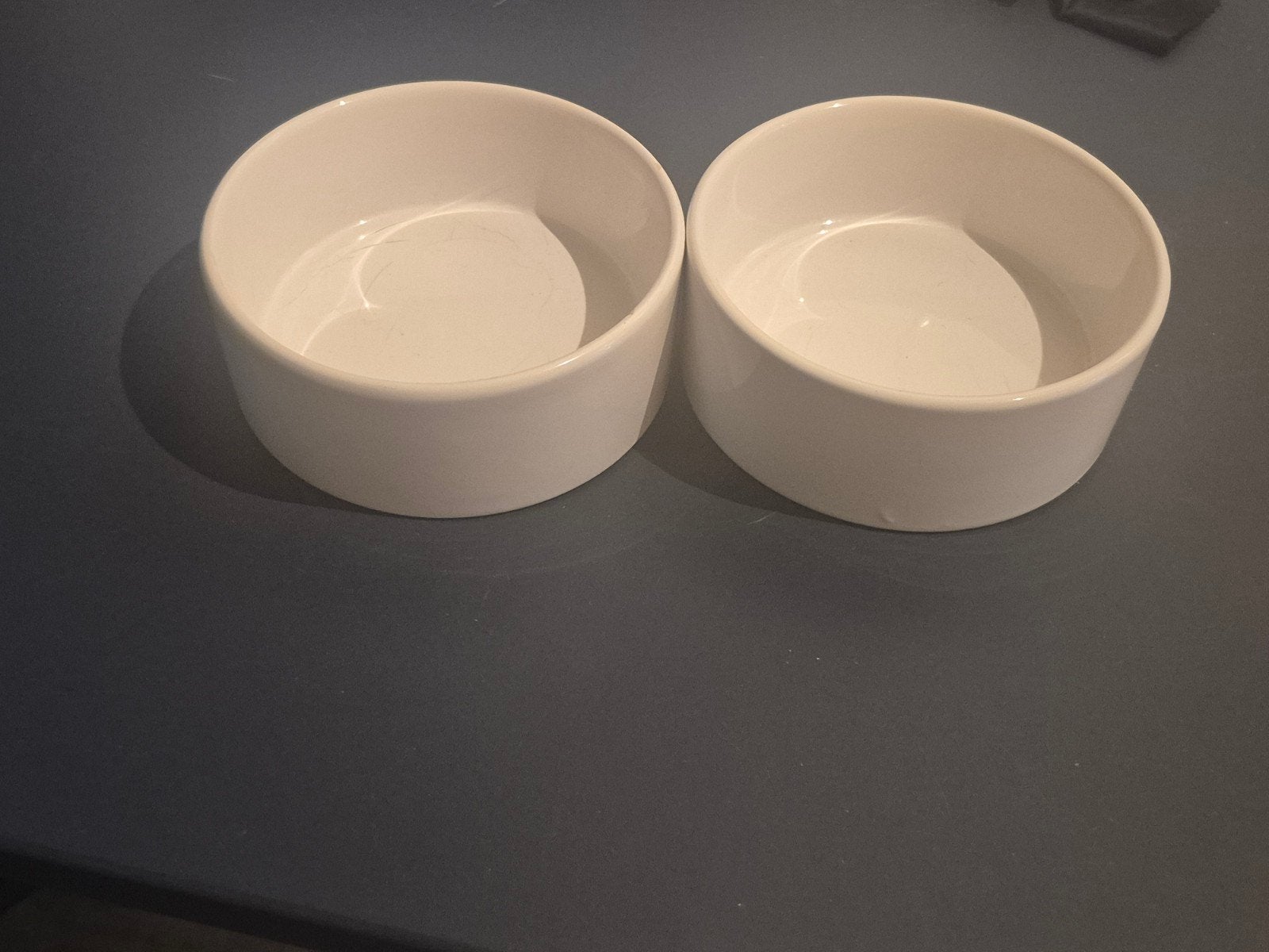 voerbakjes voor kat of hond, Ophalen, Gebruikt