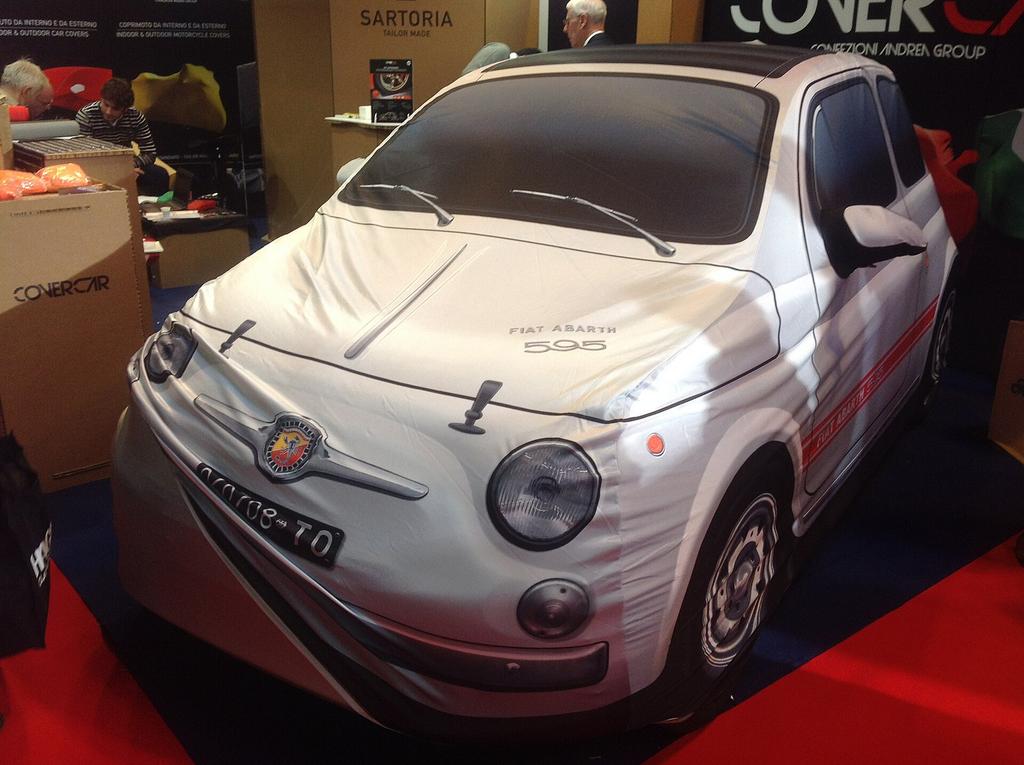 Abarth 595 (indoor) hoes origineel, uniek, Auto diversen, Ophalen of Verzenden, Zo goed als nieuw