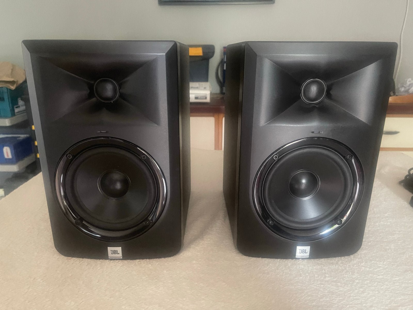 JBL LSR305 Studio Monitoren (Set van 2), Audio, Tv en Foto, Luidsprekers, JBL, Ophalen of Verzenden, Zo goed als nieuw, 60 tot 120 watt