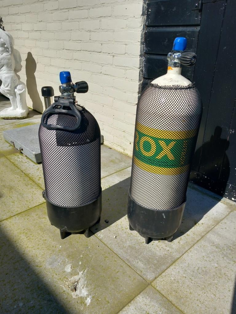 Mares duikkist, Suunto loodgordel en duikflessen, Watersport en Boten, Duiken, Ophalen of Verzenden, Gebruikt