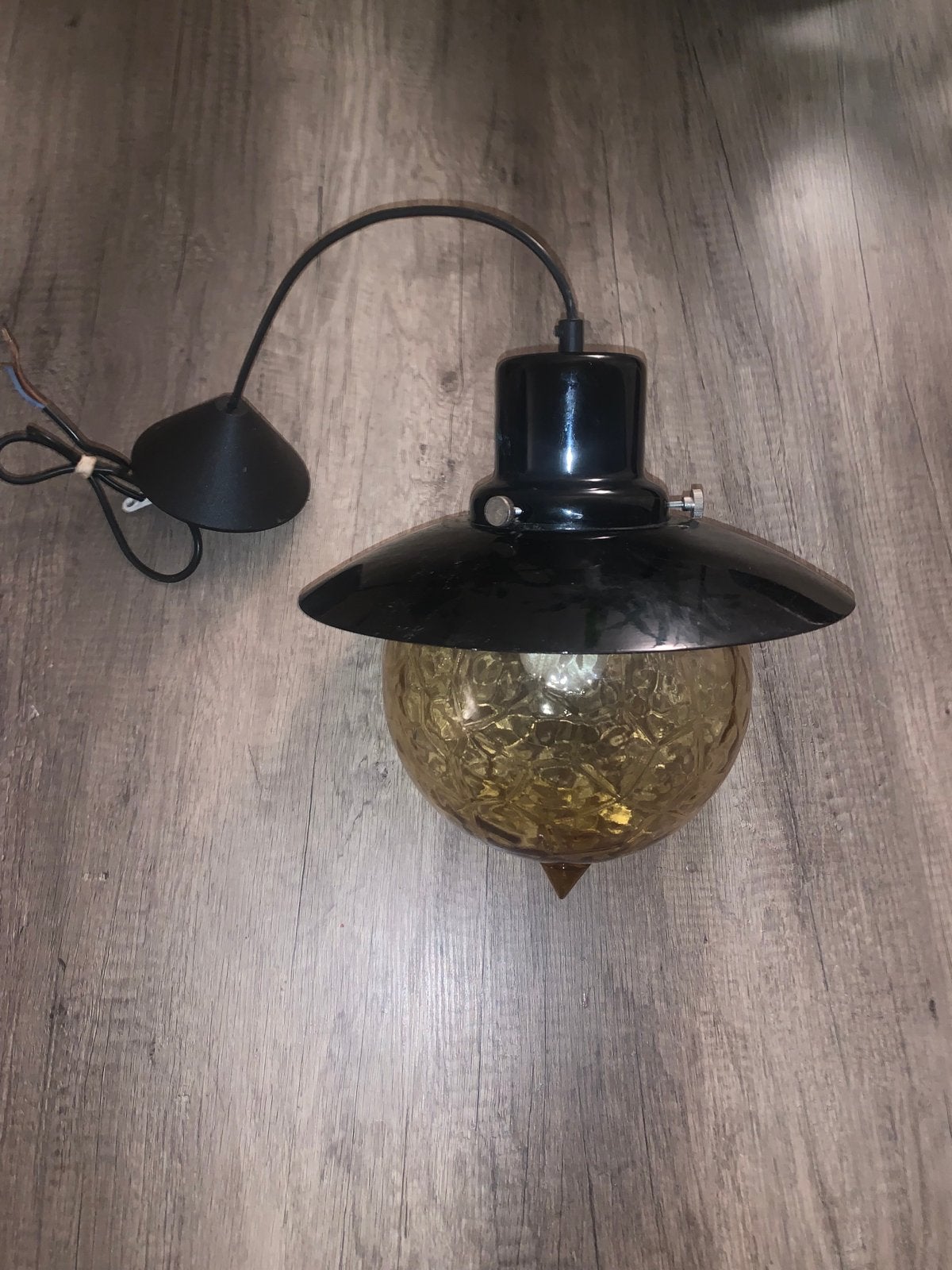Vintage hanglamp met amberkleurig glas, Ophalen of Verzenden, Gebruikt, Glas