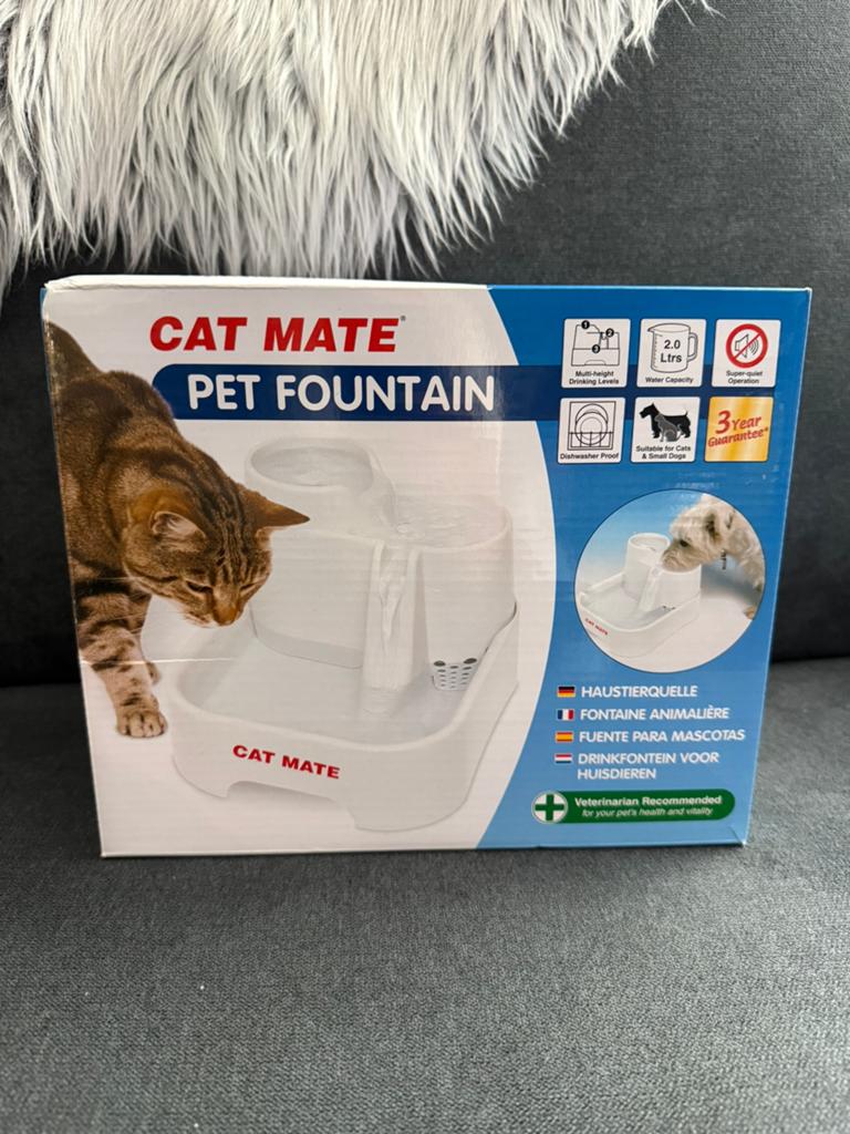 Cat Mate drinkfontein (nieuw), Dieren en Toebehoren, Ophalen of Verzenden, Nieuw