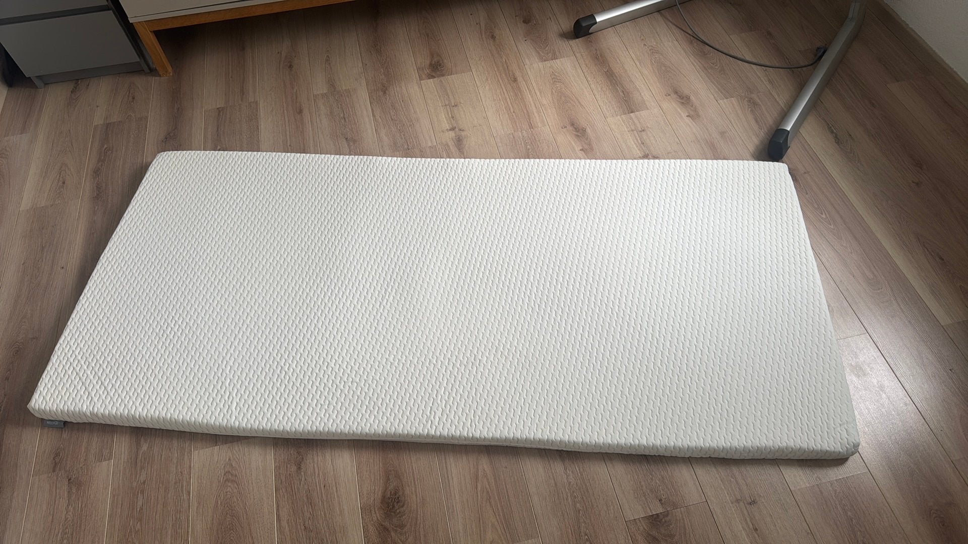 Topmatras Jysk traagschuim WELLPUR FRYA Plus 90x200cm, Ophalen, Zo goed als nieuw, Eenpersoons, 90 cm