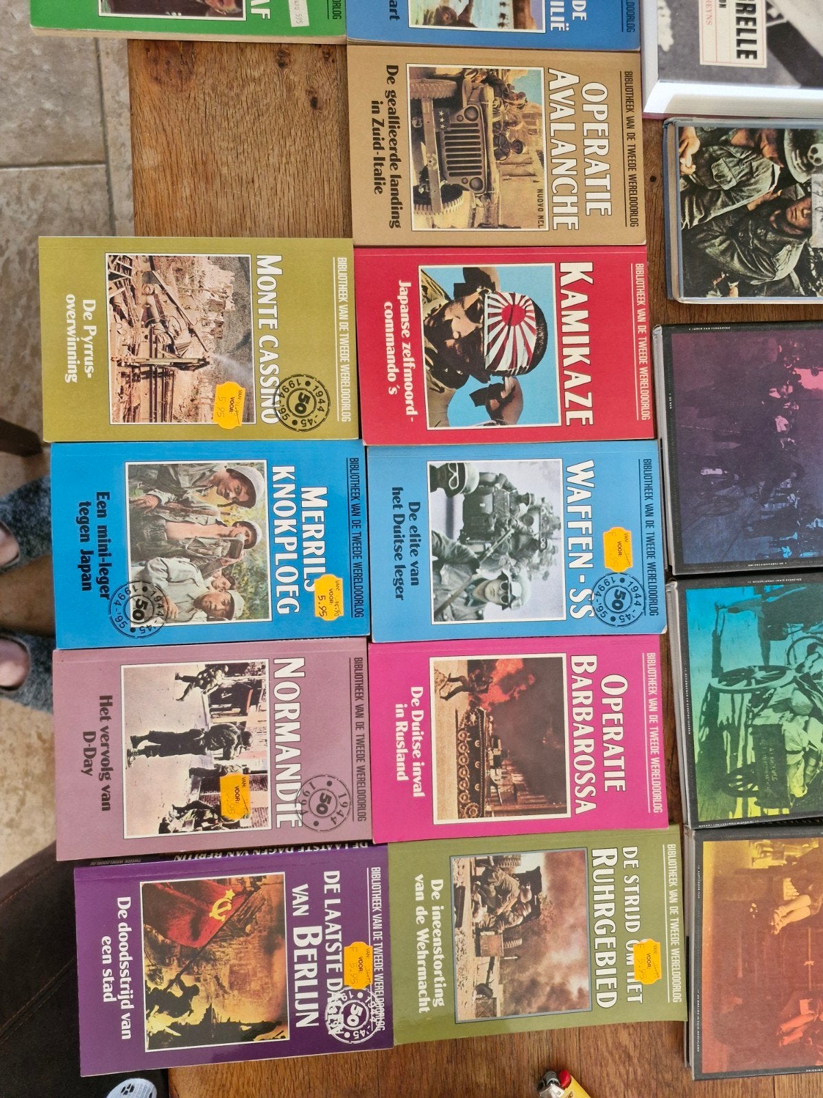 2e Wereldoorlog boeken, Boeken, Ophalen of Verzenden, Gelezen, Stripboeken