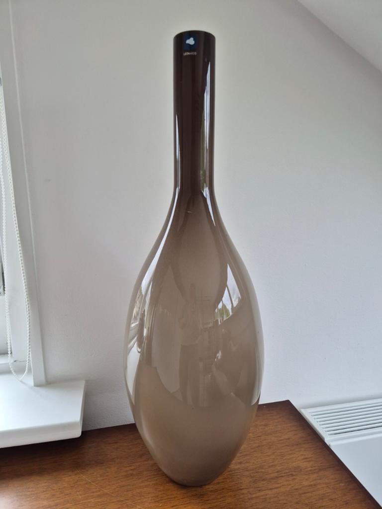 Leonardo Vaas kleur: Taupe, Ophalen, Zo goed als nieuw, Overige kleuren, Glas