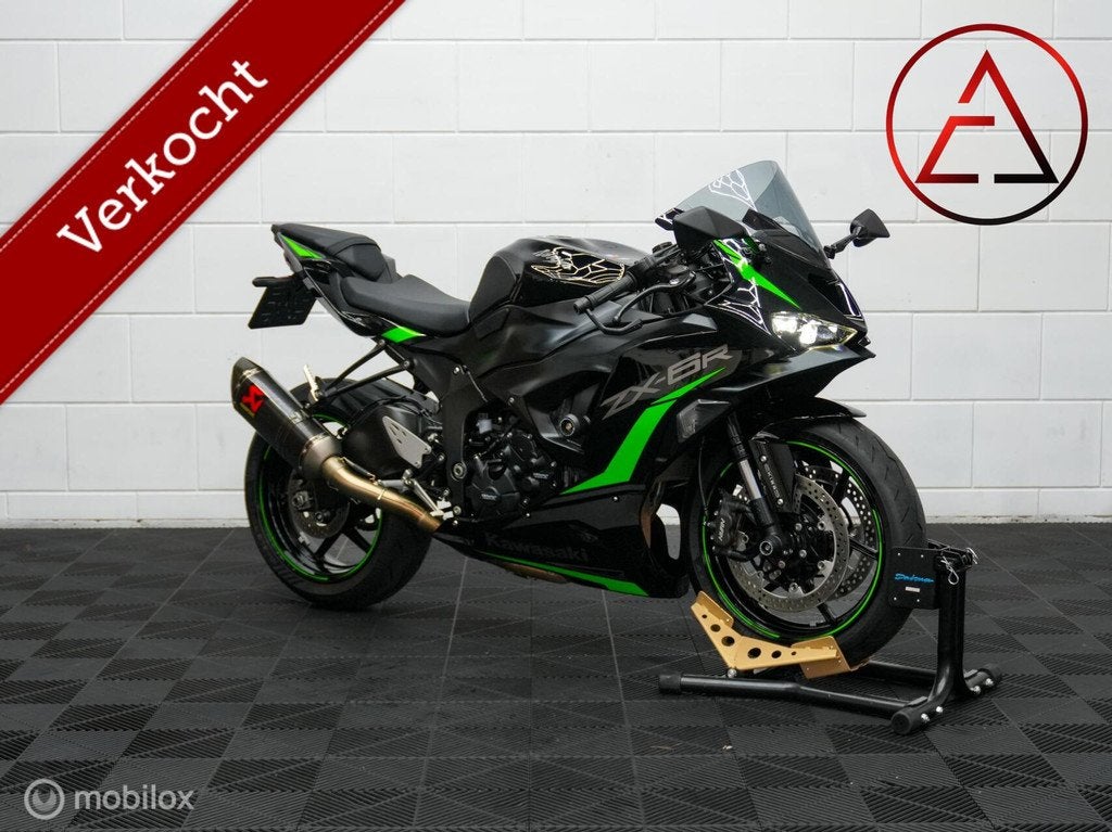 Kawasaki Ninja ZX-6R Full Akrapovic Exhaust, Motoren, 636 cc, Kawasaki, Bedrijf, Meer dan 35 kW