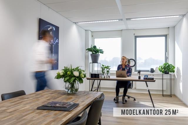 Light & Living keuken-tafel, eettafel of bureau, Ophalen, Modern anno nu, Teakhout, 50 tot 100 cm