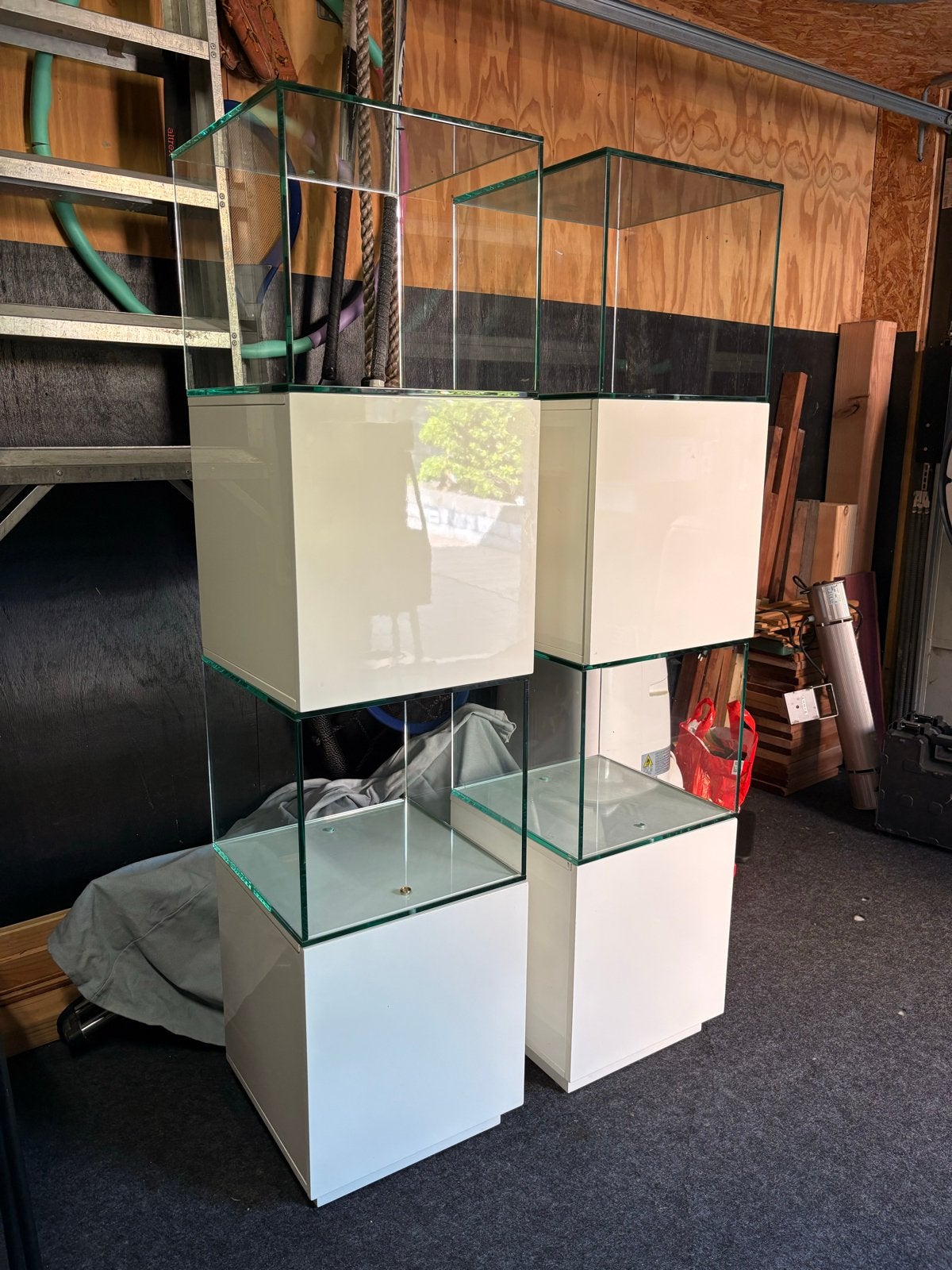 KUBUS glazen vitrinekasten met opbergruimte | Set van 2, Ophalen, Gebruikt, 50 tot 100 cm, Glas