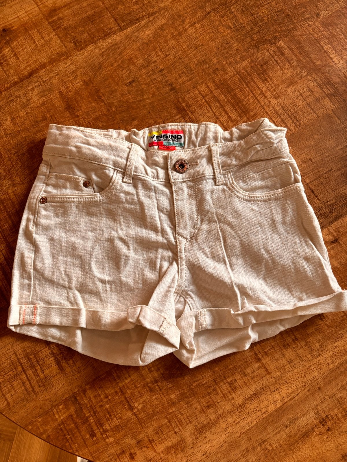 Vingino korte broek maat 128, Ophalen of Verzenden, Zo goed als nieuw, Meisje