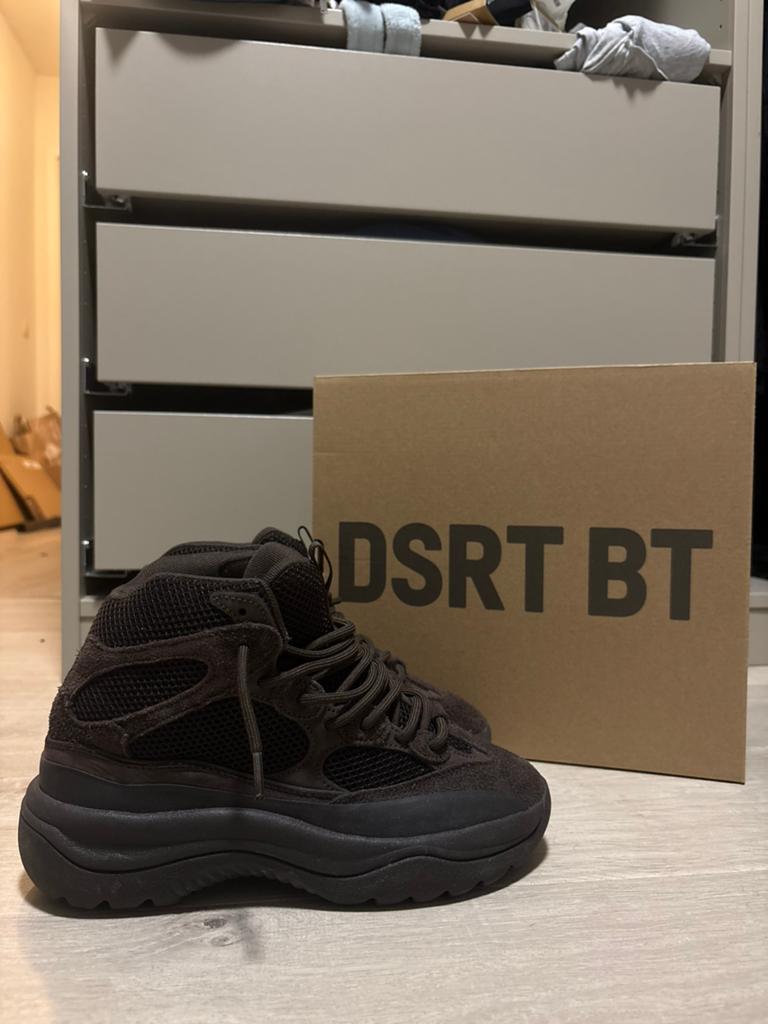 Yeezy desert boot oil maat 40 2/3 | origineel!, Ophalen of Verzenden, Zo goed als nieuw, Bruin, Boots