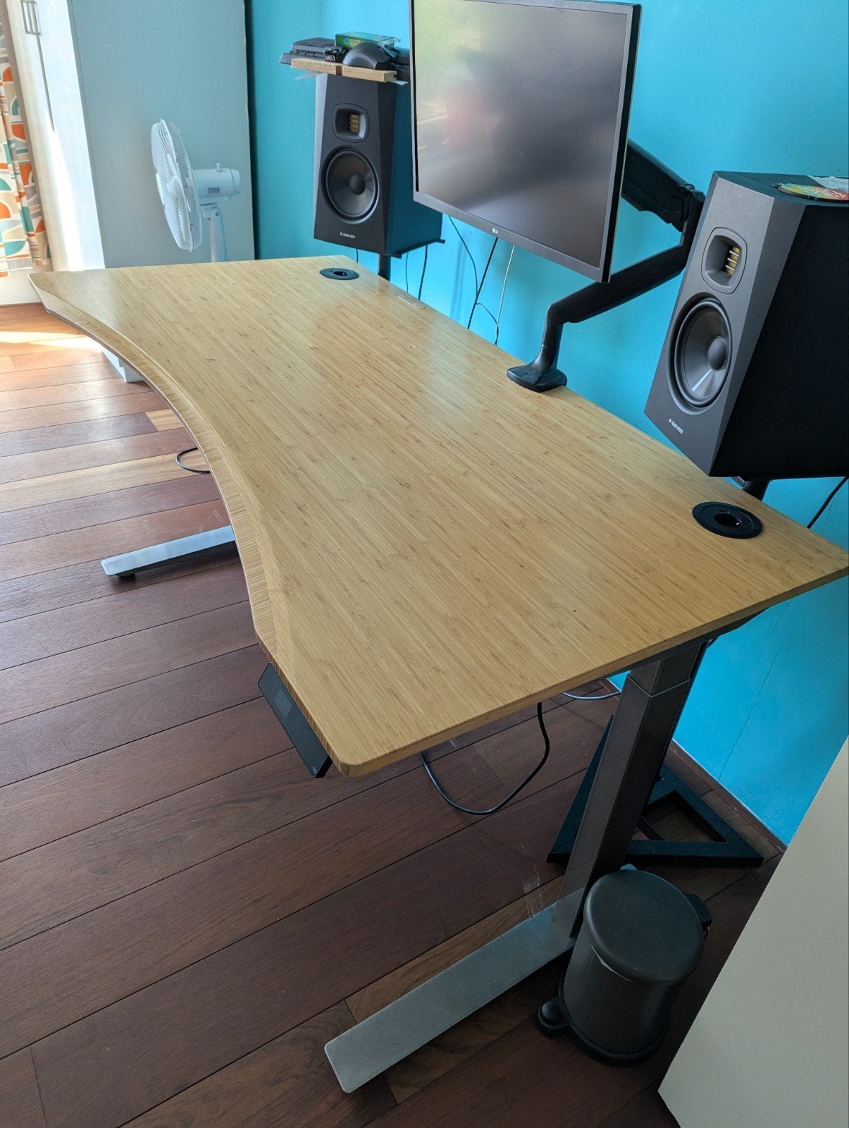 Jarvis Bamboo Standing desk 1.6m wide x 0.8m deep, Ophalen