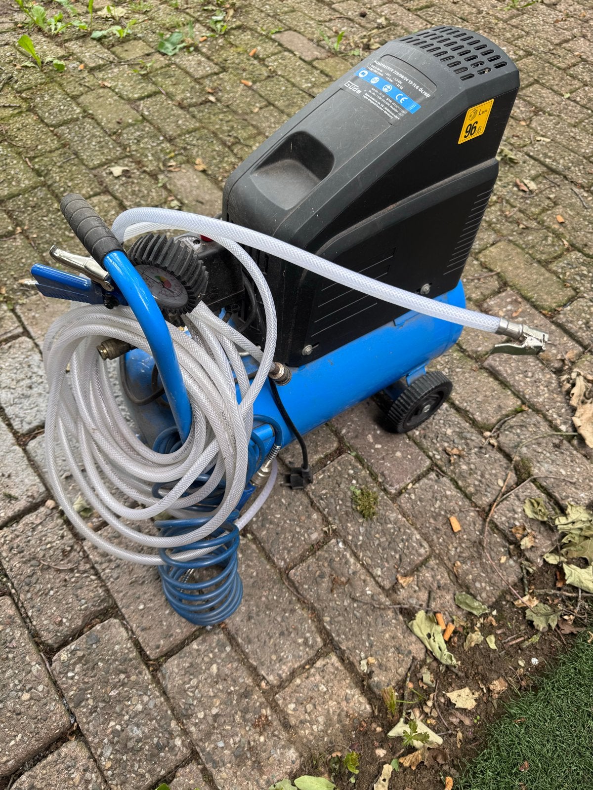 Güde Kompressor 220/08/24 13-TLG ÖLFREI - Zo goed als nieuw, Ophalen, 6 tot 10 bar, Zo goed als nieuw, 25 tot 100 liter