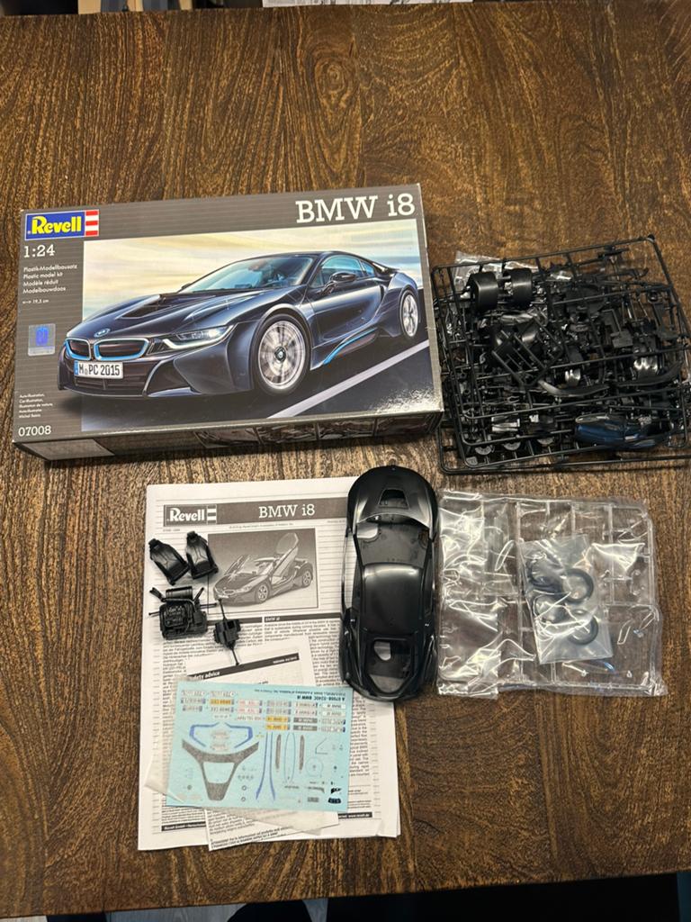 Revell BMW i8 Modelbouwkit - Schaal 1:24, Auto, Revell, Groter dan 1:32, Ophalen of Verzenden