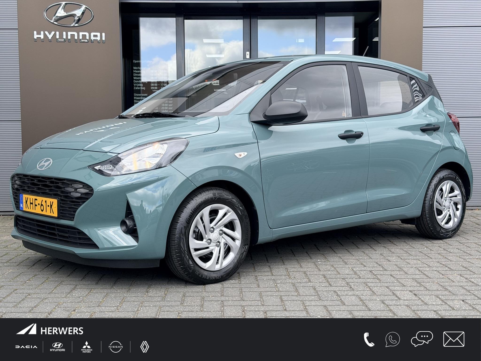 Hyundai i10 1.0 Comfort / Navigatie / Cruise Control / Apple, Stof, Euro 6, 899 kg, 4 stoelen