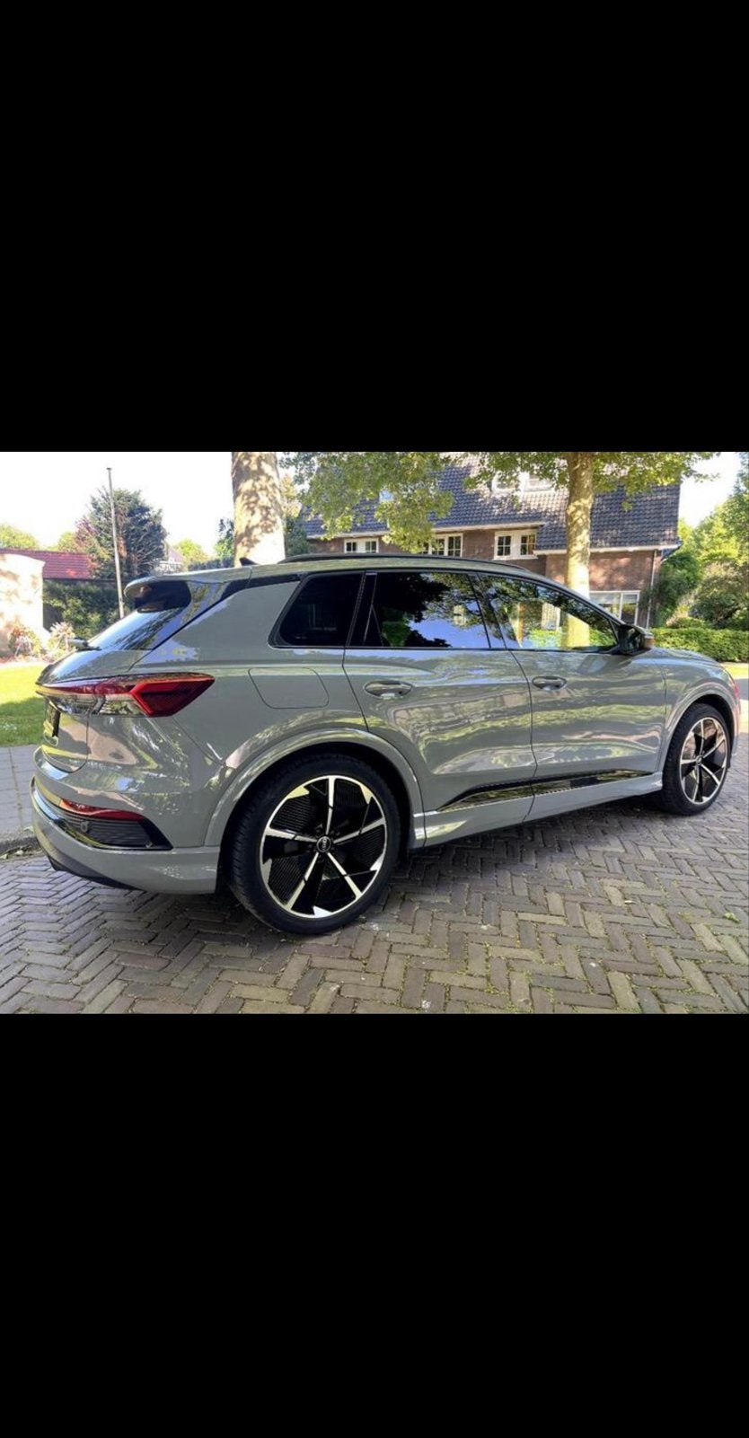Audi Q4 e-tron 35 E-tron 52kWh 170pk 2022 Grijs, Auto's, Audi, Automaat, Achterwielaandrijving, 510 min, Zwart