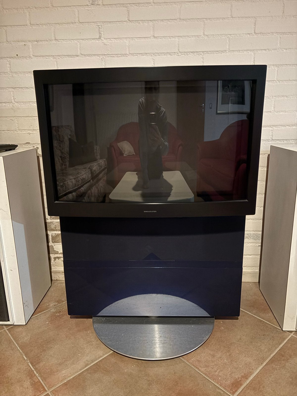 Bang & Olufsen BeoVision Avant Vintage TV, Ophalen