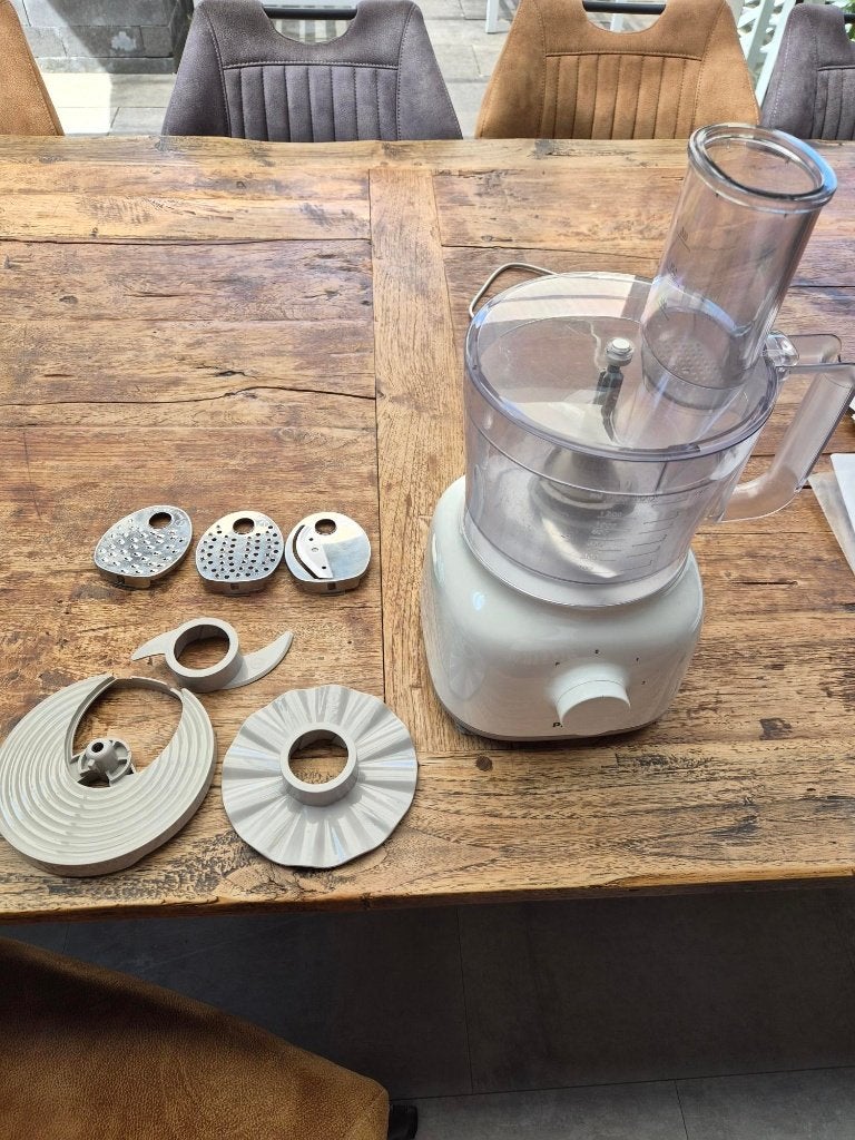 Philips foodprocessor, Witgoed en Apparatuur, 2 tot 3 liter, Ophalen of Verzenden, Gebruikt, 3 snelheden of meer