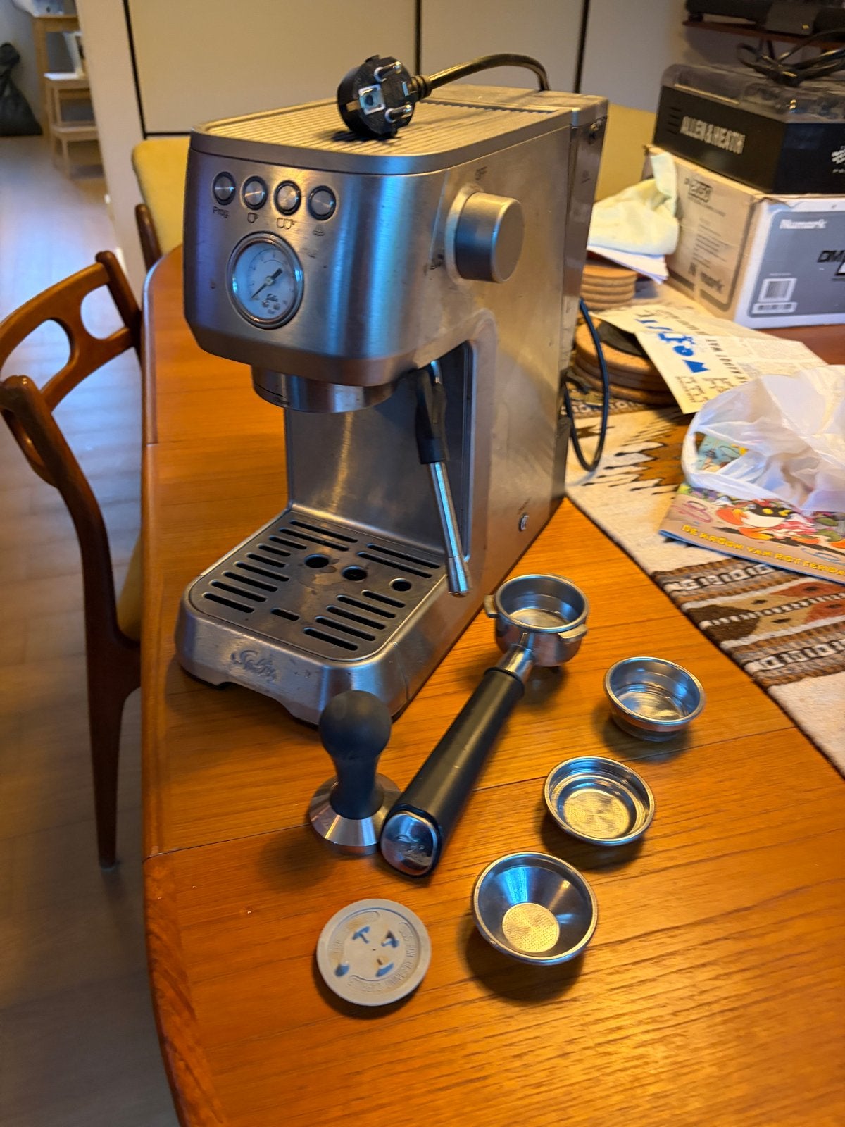 Solis Barista Perfetta Plus voor onderdelen/reparatie, Afneembaar waterreservoir, Espresso apparaat, Gemalen koffie, Ophalen of Verzenden